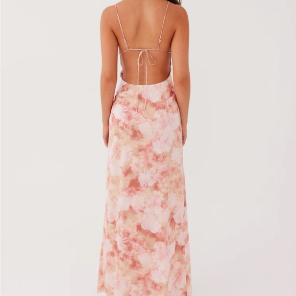 Peppermayo Exclusive - Dancing In The Sky Maxi Dress - Flower Garden - Picture 3 of 5